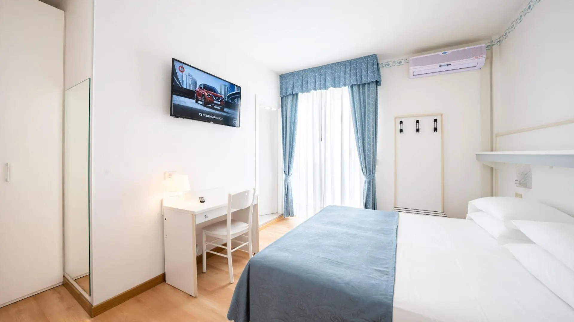 ***  Hotel Laurin 리도 디 예솔로 이탈리아